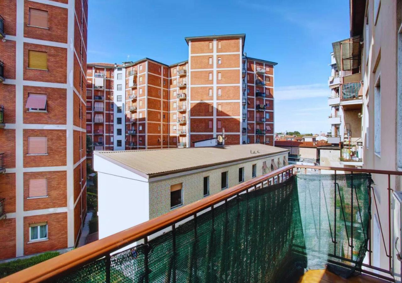Appartamento Tre Locali Accogliente A Nova Milanese ,Vicinanza A Milano E Stadio Monza エクステリア 写真